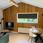 Frederik With Sauna In 펜션